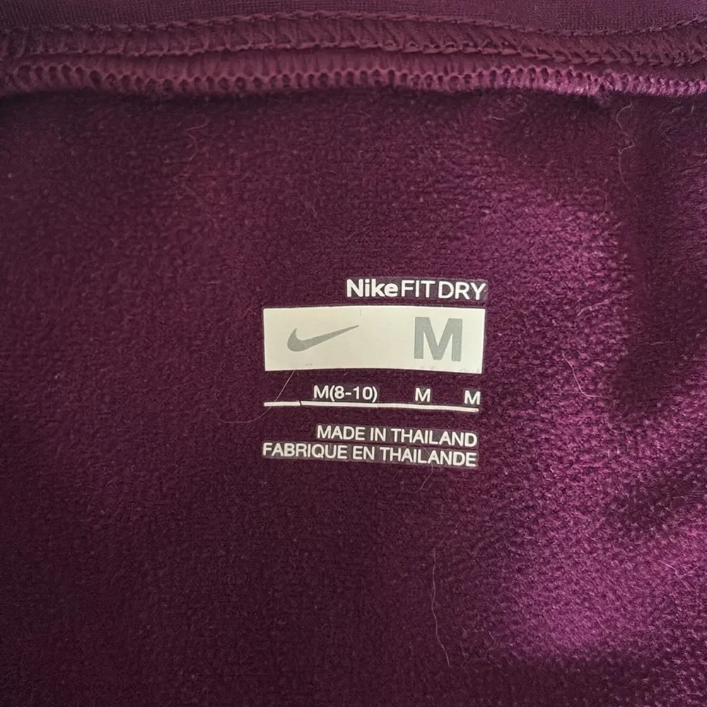Nike FitDry 1/4 Zip in Magenta Size Medium EUC